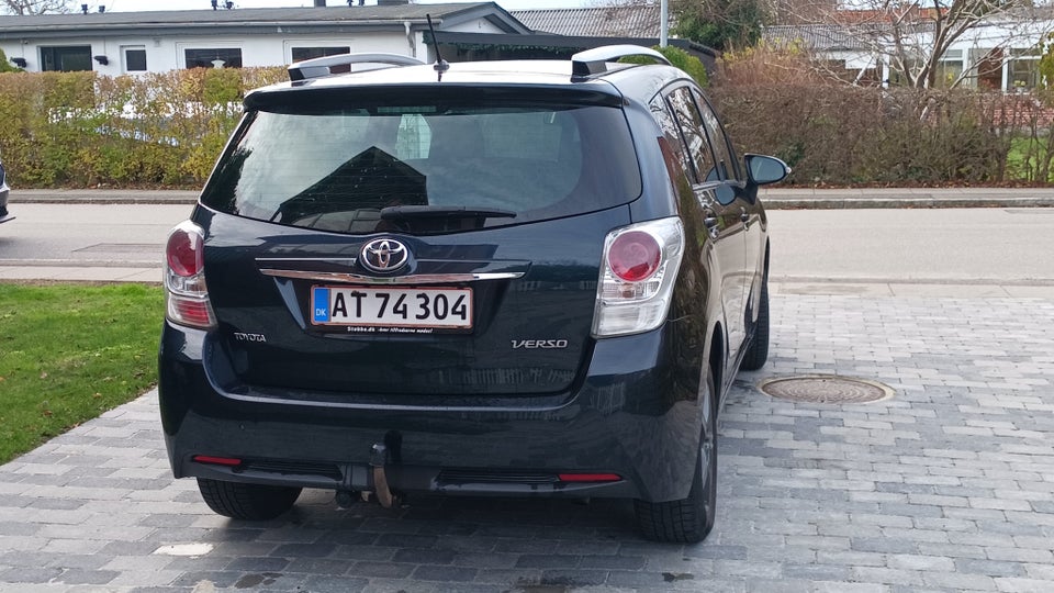 Toyota Verso 1,8 VVT-i T2 7prs 5d