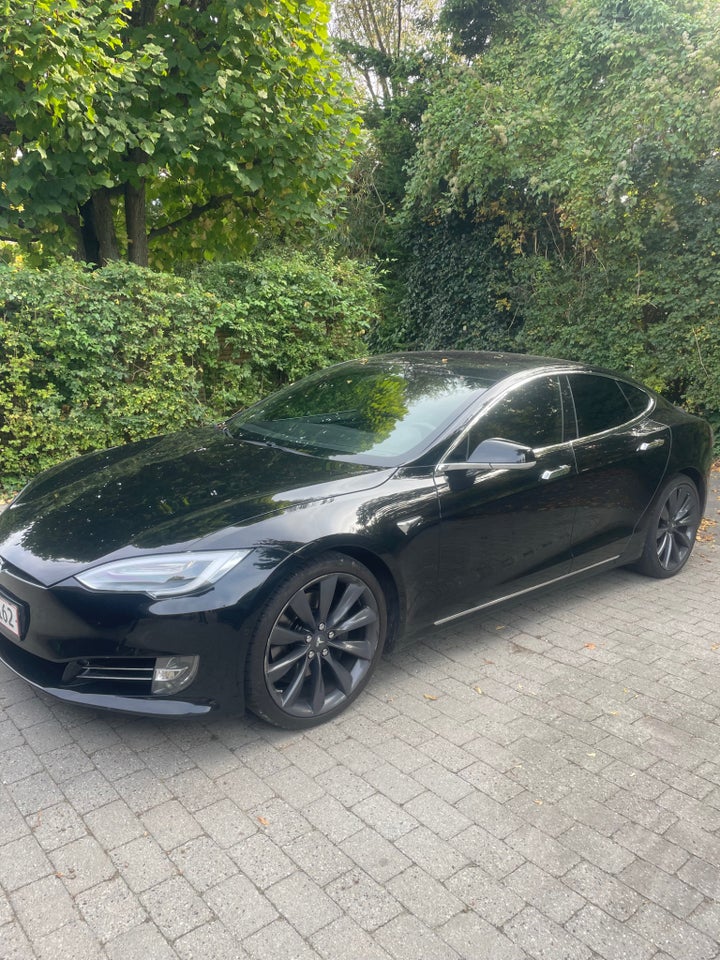 Tesla Model S 75 5d