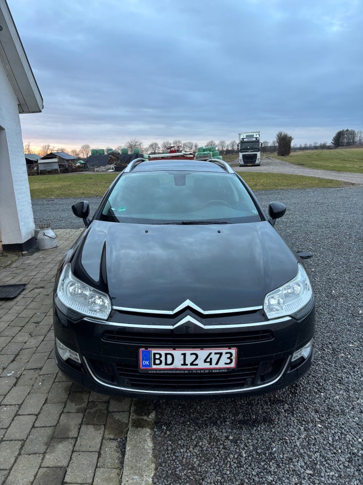 Citroën C5 2,0 HDi 140 Comfort Tourer 5d