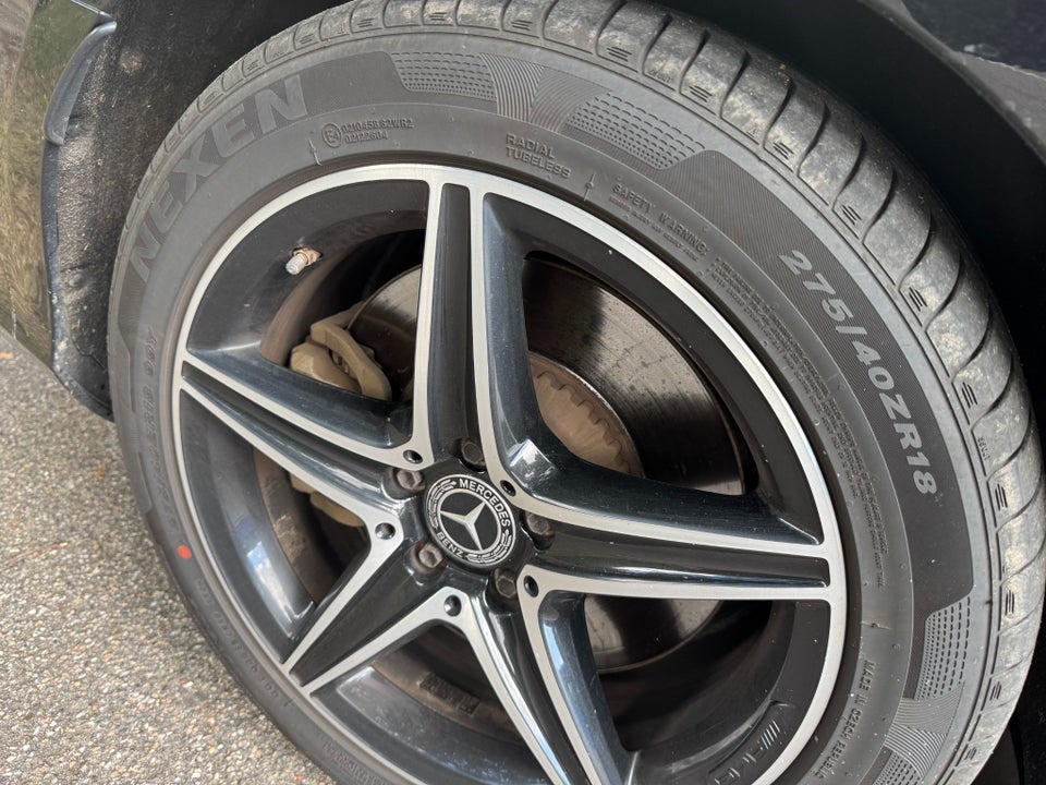 Mercedes E300 de 2,0 Advantage stc. aut. 5d