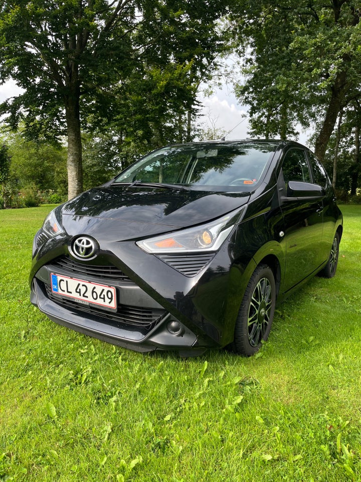 Toyota Aygo 1,0 VVT-i x-pression 5d