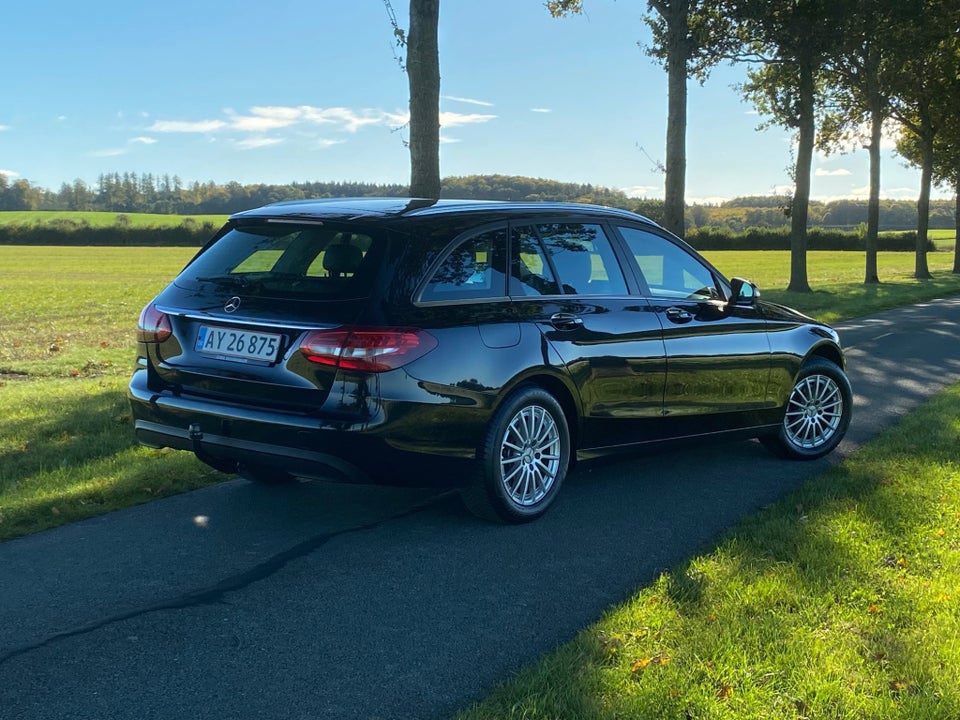 Mercedes C220 2,2 BlueTEC Business stc. aut. 5d