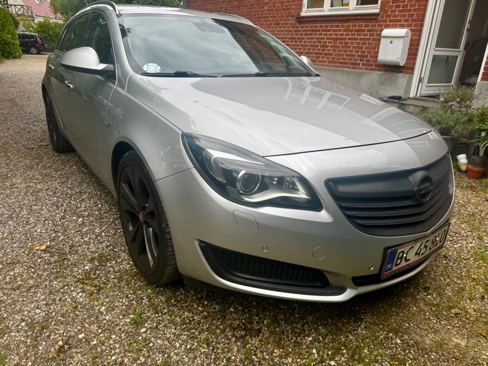 Opel Insignia 2,0 CDTi 170 Cosmo Country Tourer aut. 4x4 5d