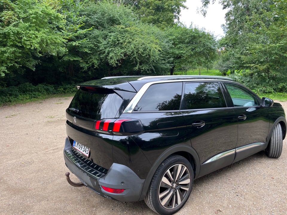 Peugeot 5008 1,5 BlueHDi 130 Allure 7prs 5d