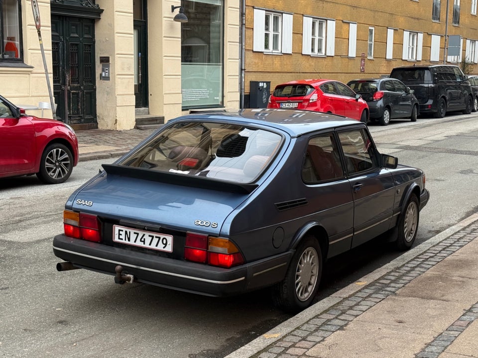 Saab 900 2,0 S Turbo 3d