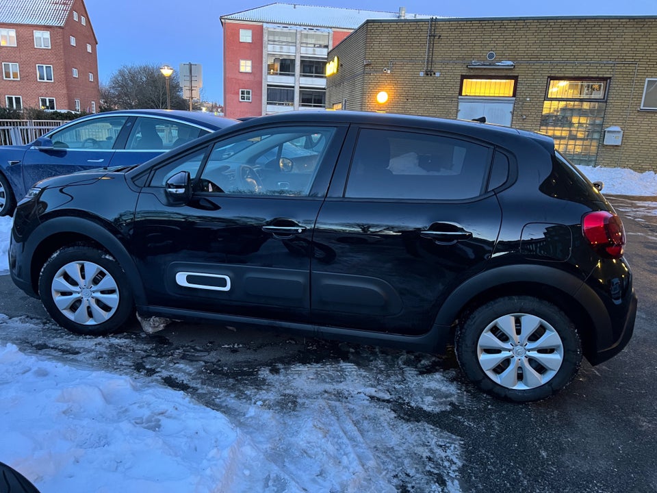 Citroën C3 1,2 PureTech 83 Carré Premiere Pack 5d
