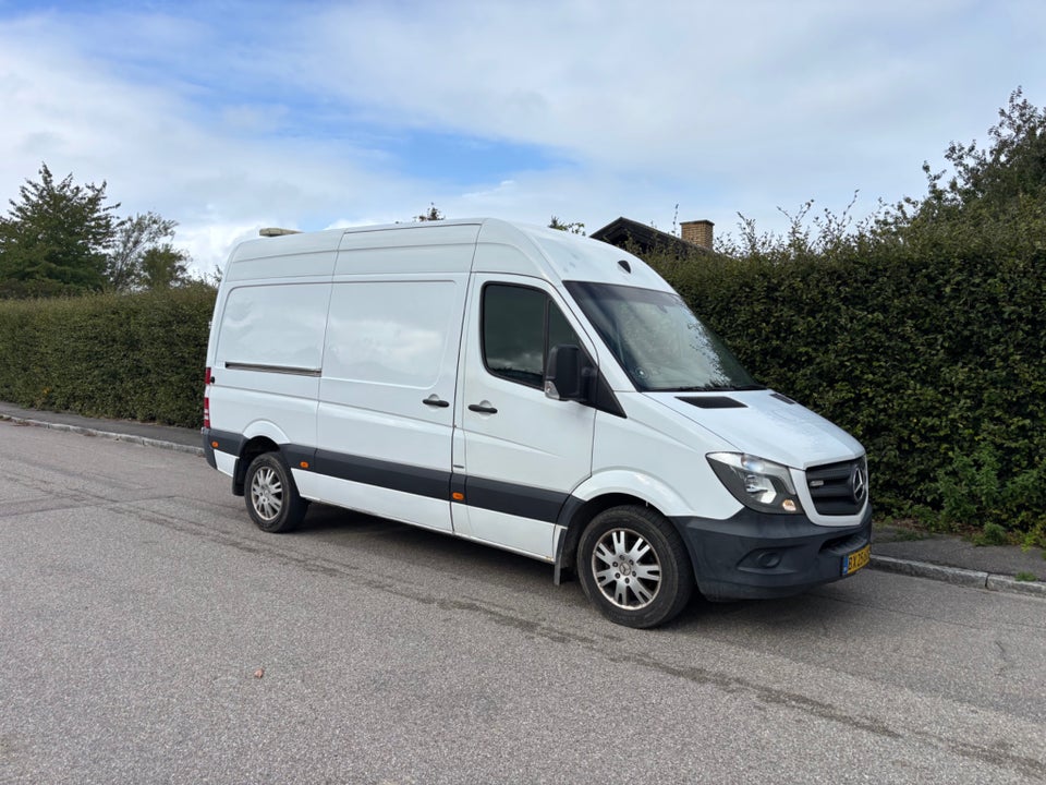 Mercedes Sprinter 319 3,0 CDi R3 Kassevogn aut. 5d