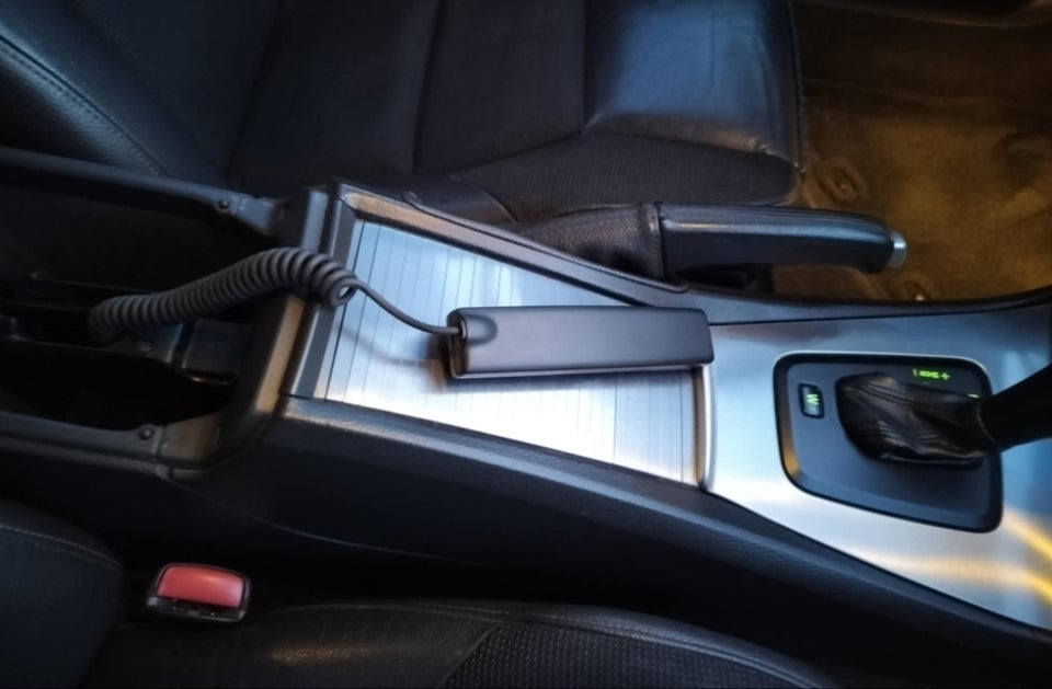 Volvo V70 2,4 T5 Momentum aut. 5d