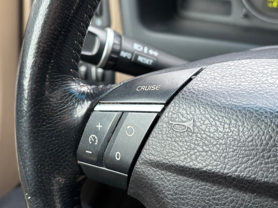 Volvo V70 2,4 140 Classic 5d