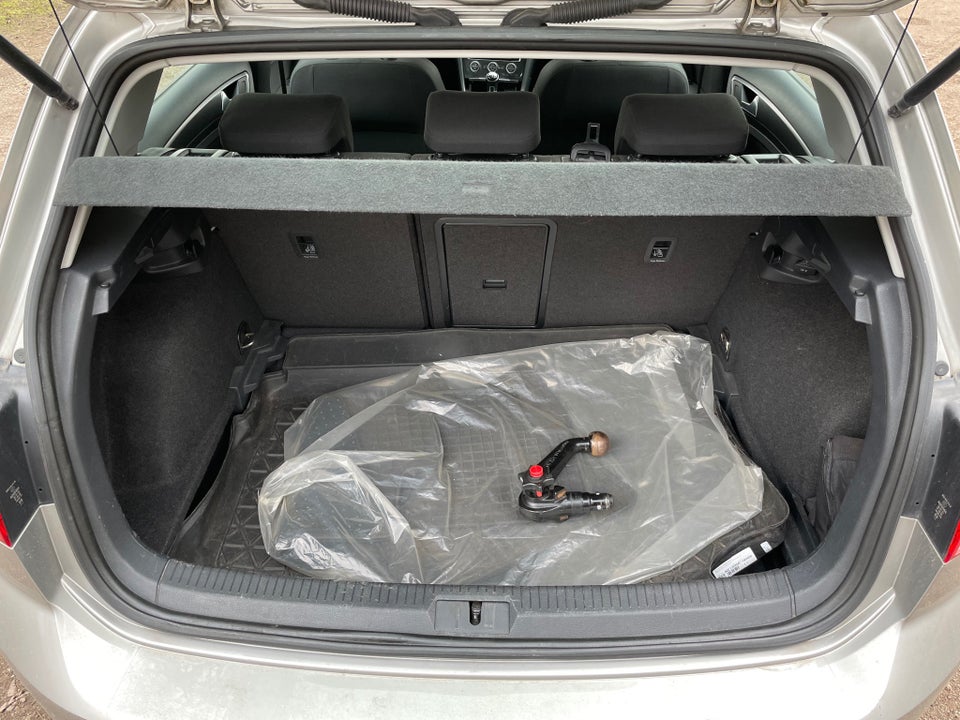 VW Golf VII 1,5 TSi 130 Comfortline Connect 5d