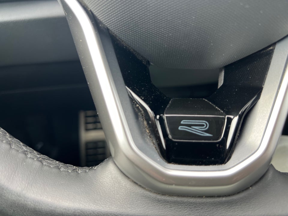 VW T-Roc 1,5 TSi 150 R-line DSG 5d