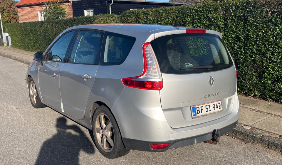 Renault Grand Scenic III 2,0 dCi 150 Dynamique aut. 7prs 5d