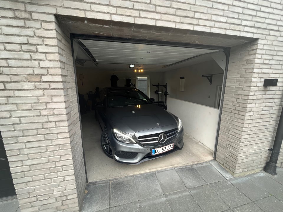 Mercedes C350 e 2,0 AMG Line stc. aut. 5d