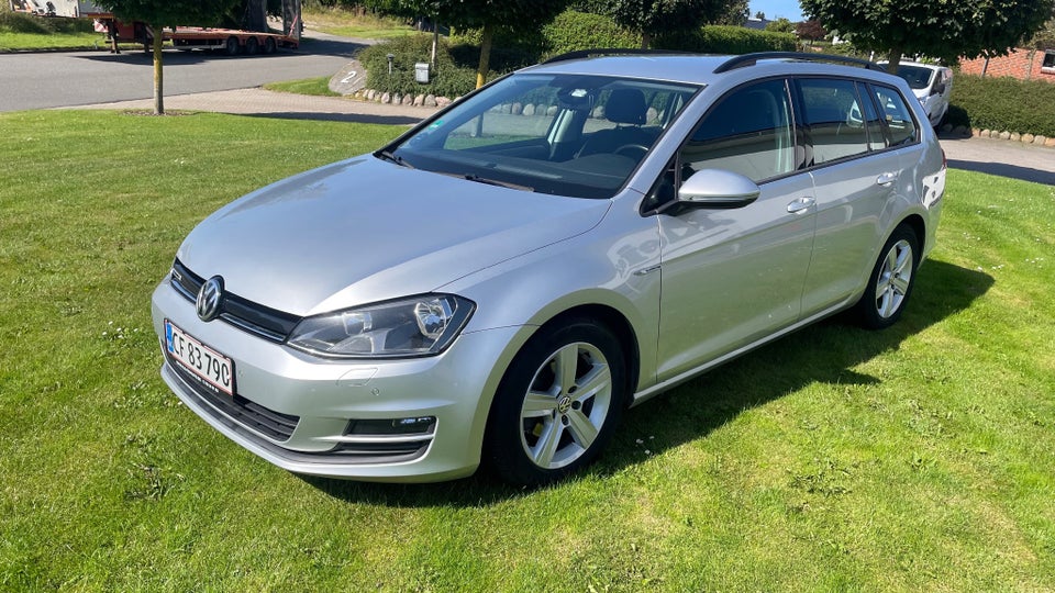 VW Golf VII 1,6 TDi 110 BlueMotion Variant 5d