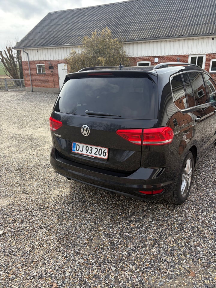 VW Touran 1,6 TDi 115 Comfortline DSG 7prs 5d