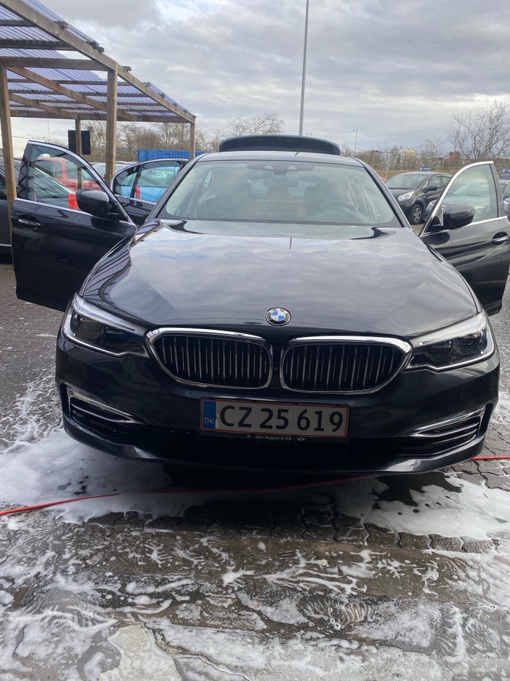 BMW 530d 3,0 Luxury Line aut. 4d