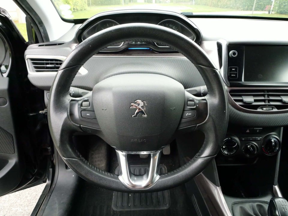 Peugeot 2008 1,2 VTi 82 Active 5d