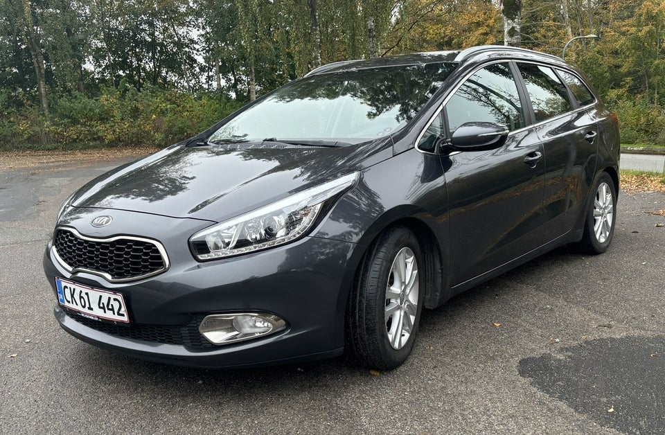 Kia Ceed 1,6 GDi Premium SW DCT 5d