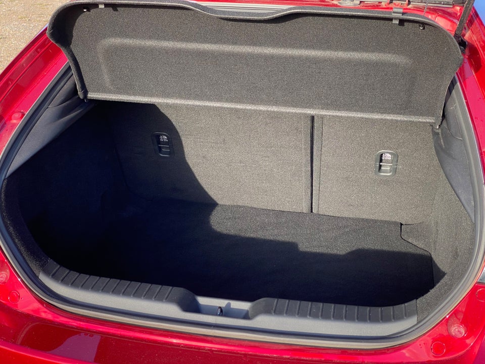 Mazda 3 2,0 e-SkyActiv-G 150 Homura aut. 5d