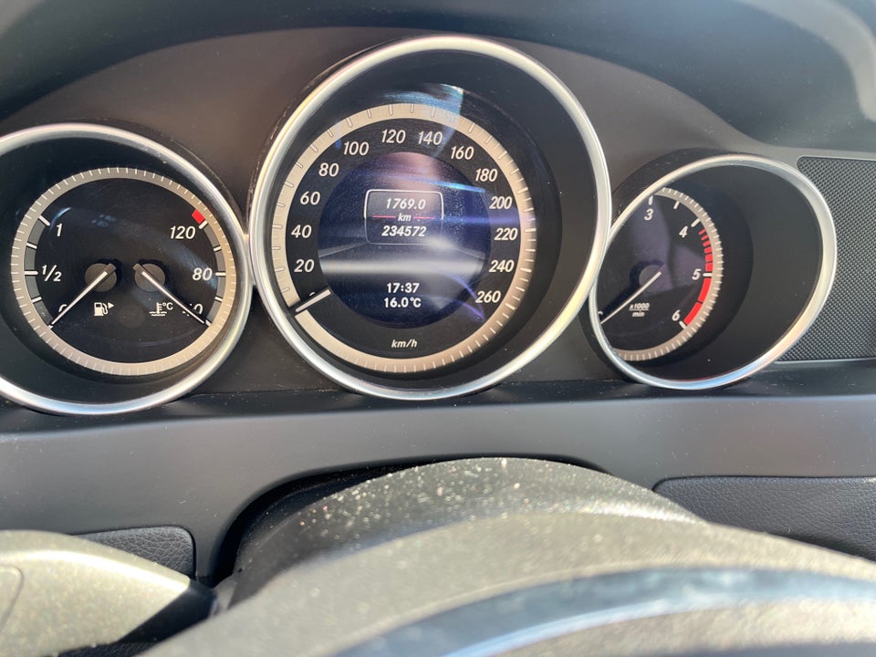 Mercedes C180 2,2 CDi Avantgarde BE 4d