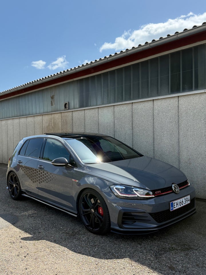 VW Golf VII 2,0 GTi TCR DSG 5d