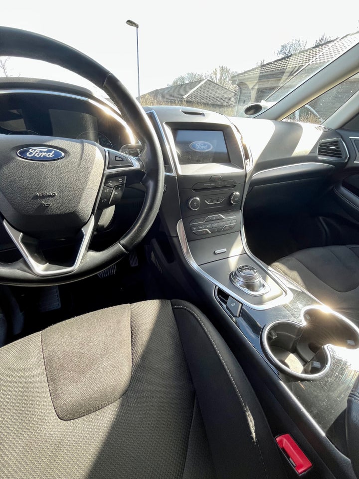 Ford S-MAX 2,0 EcoBlue Titanium aut. 7prs 5d