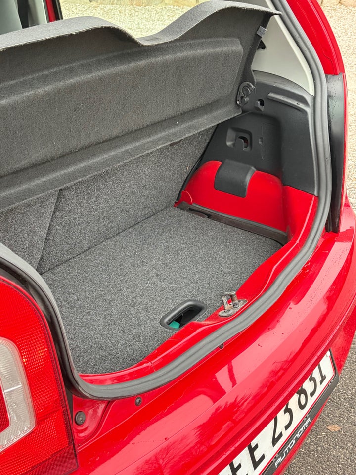 VW Up! 1,0 75 Move Up! BMT 5d