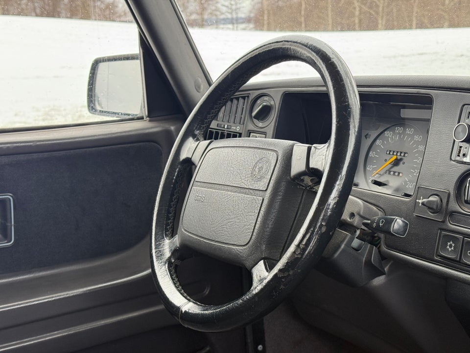 Saab 900 2,0 S Turbo 3d