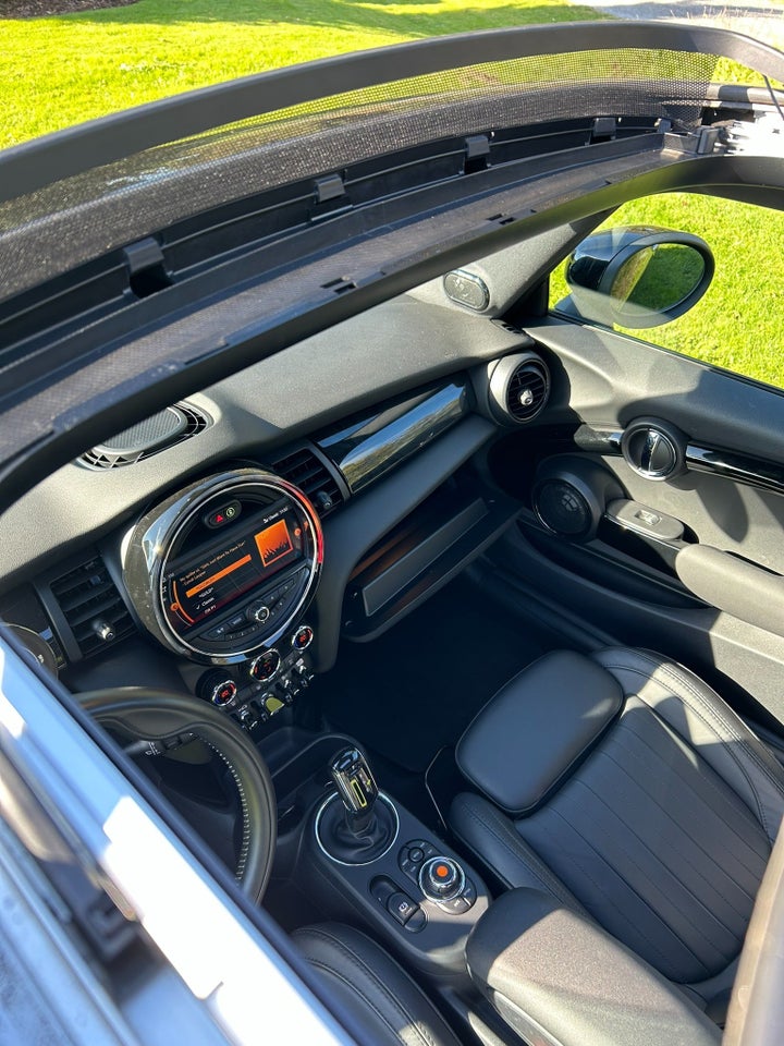 MINI Cooper SE Trim XL 3d