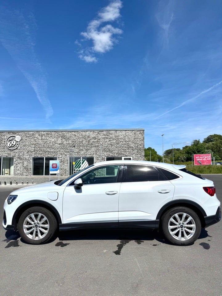 Audi Q3 45 TFSi e Attitude plus Sportback S-tr. 5d