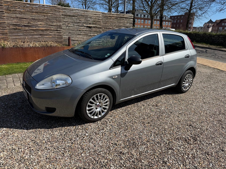 Fiat Punto 1,2 Fresh 5d