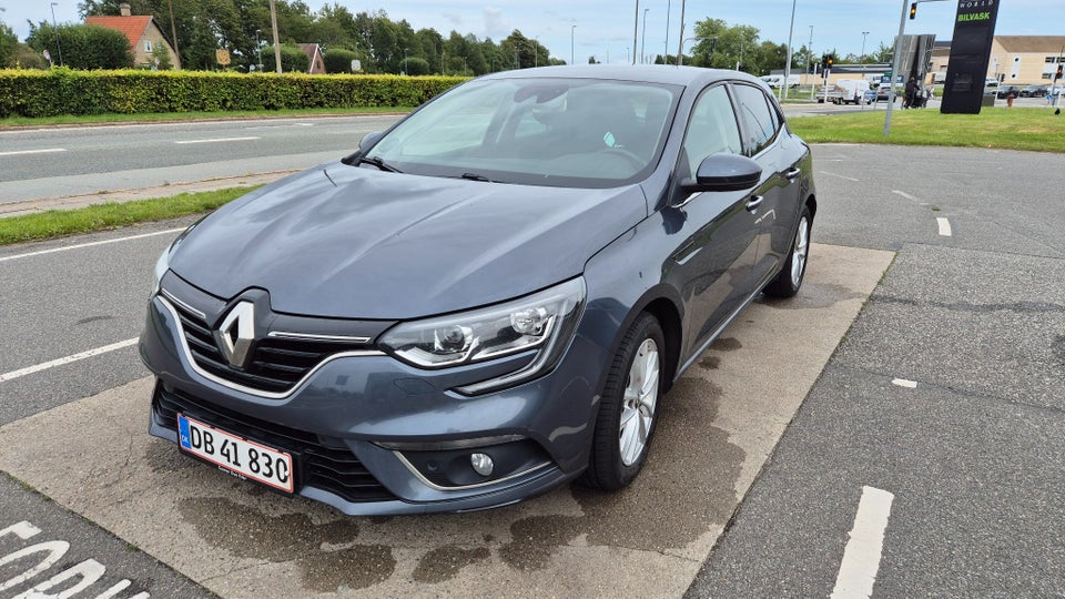 Renault Megane IV 1,2 TCe 130 Zen 5d