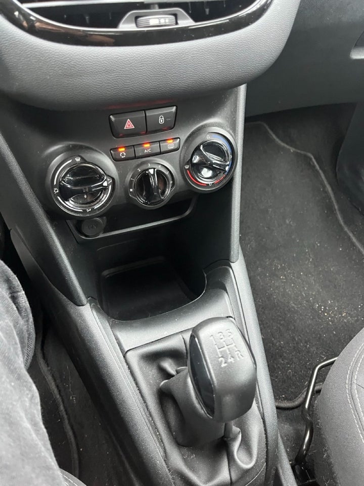 Peugeot 208 1,0 VTi Access 5d