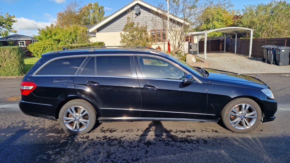 Mercedes E200 2,2 CDi Elegance stc. aut. BE 5d