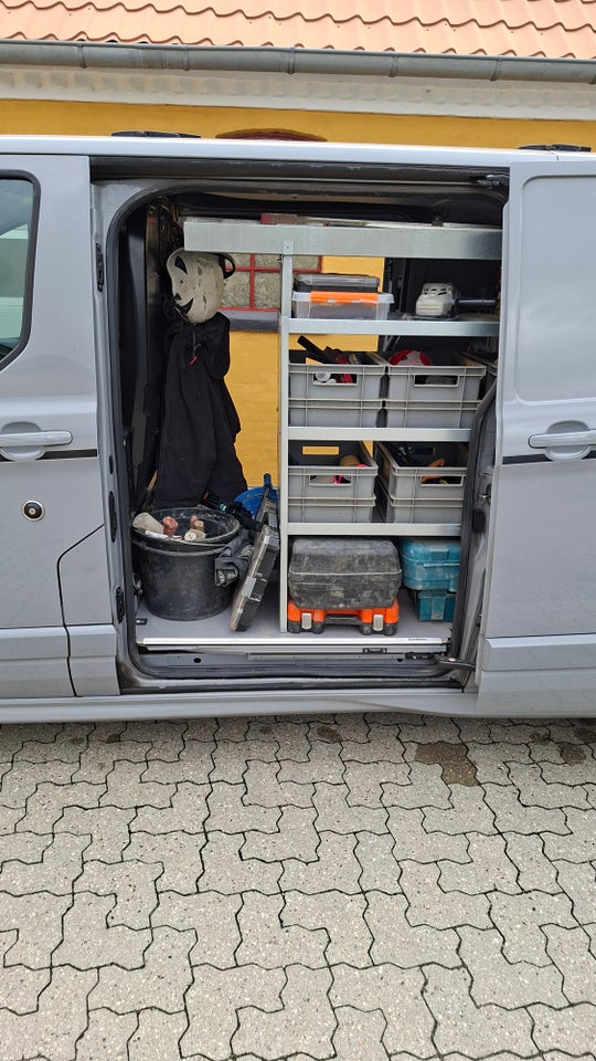 Ford Transit Custom 320 L2 2,0 TDCi 170 Sport
