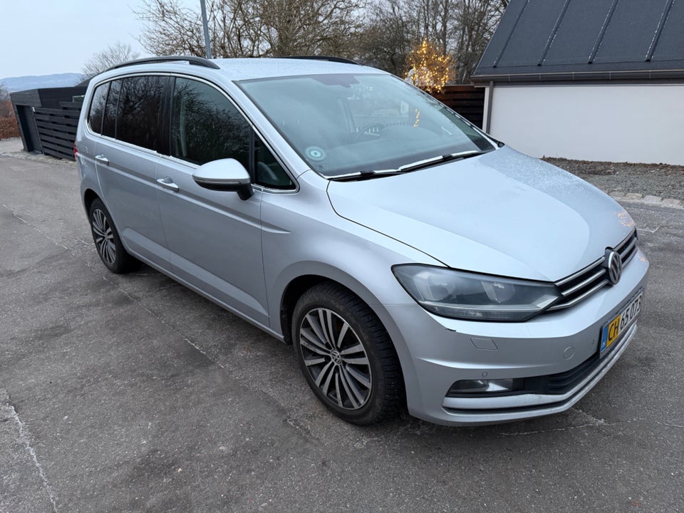 VW Touran 2,0 TDi 150 Comfortline Van 5d