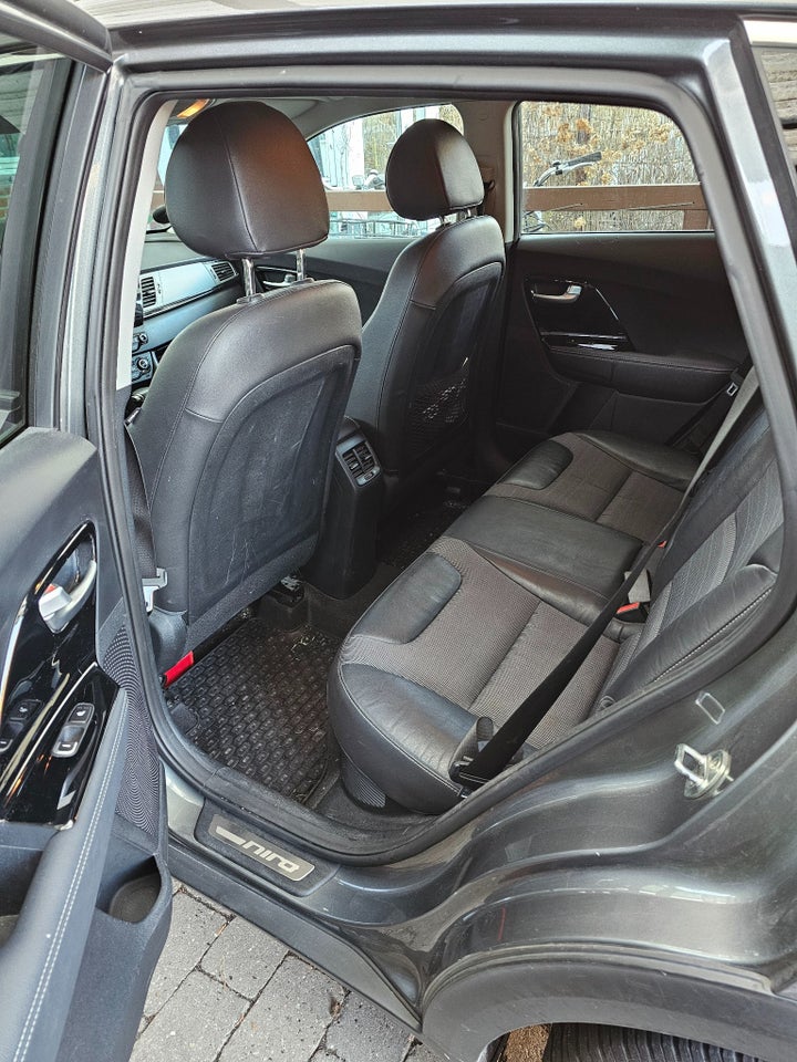 Kia Niro 1,6 PHEV Advance DCT 5d