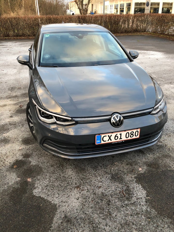 VW Golf VIII 1,4 eHybrid DSG 5d
