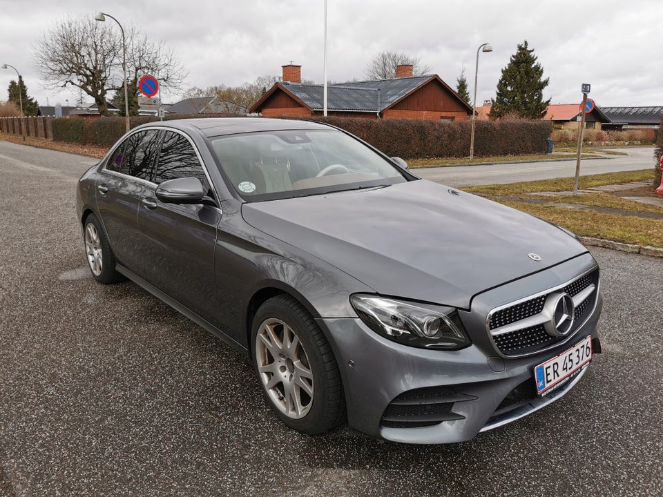 Mercedes E220 d 2,0 AMG Line stc. aut. 5d