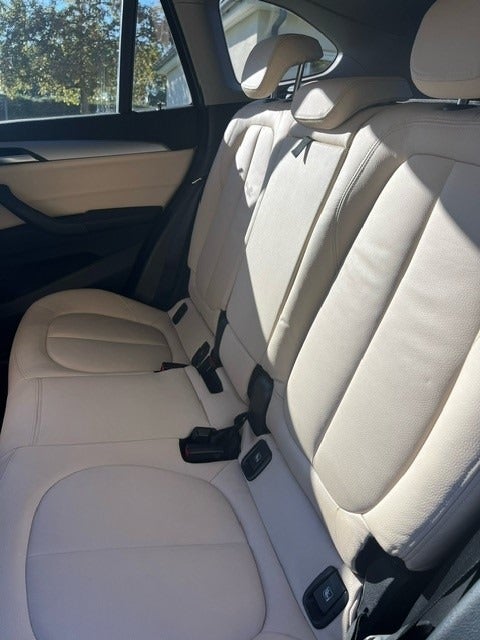BMW X1 2,0 sDrive20d Advantage aut. 5d