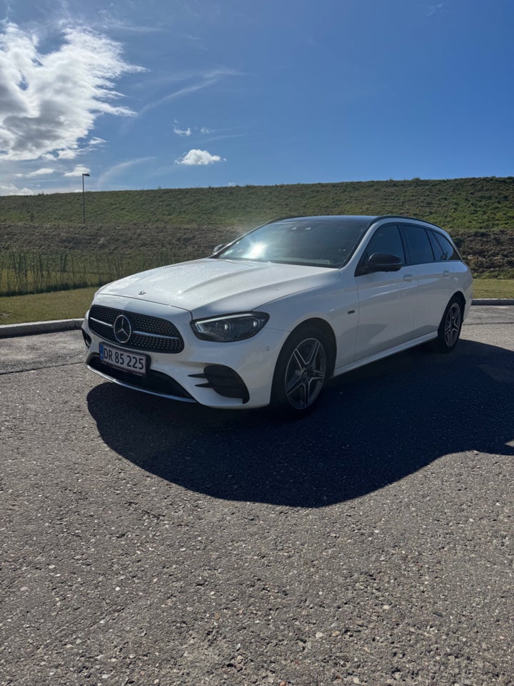 Mercedes E300 de 2,0 AMG Line aut. 4d