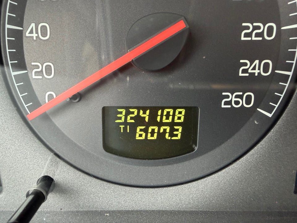 Volvo V70 2,3 T5 aut. 5d
