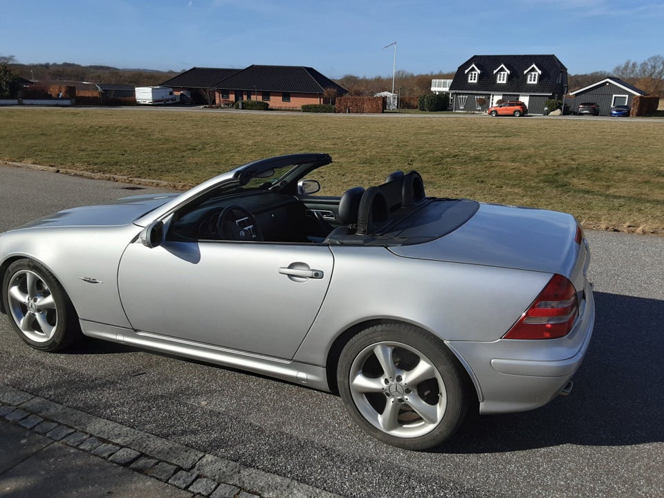 Mercedes SLK230 2,3 Kompressor Final Edition aut. 2d