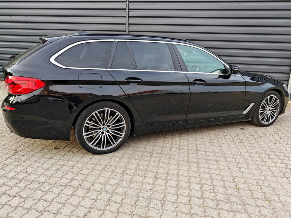 BMW 530d 3,0 Touring xDrive aut. 5d