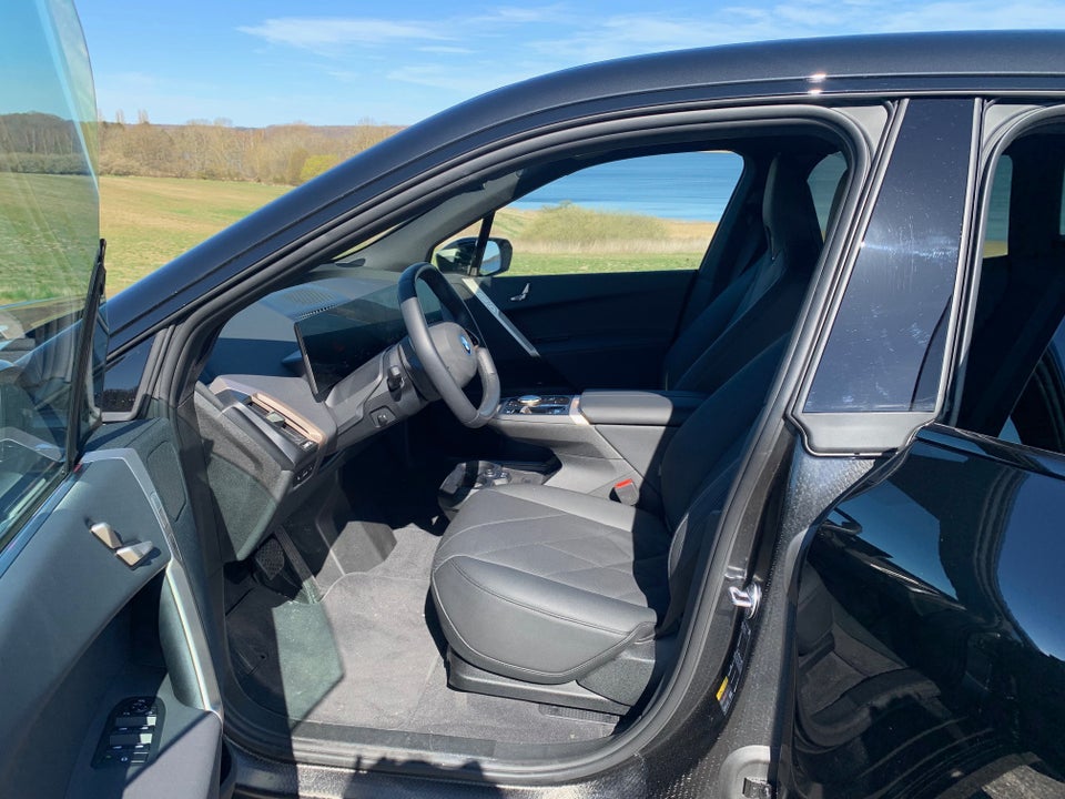 BMW iX xDrive40 5d