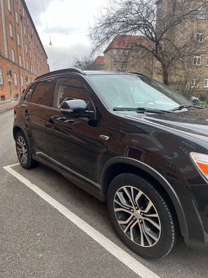 Mitsubishi ASX 1,6 Invite 5d