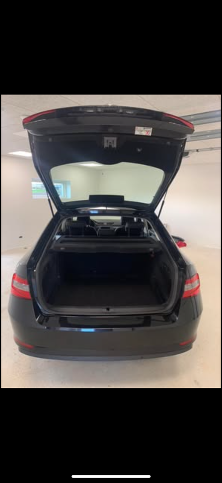 Skoda Superb 1,4 TSi 125 Active 5d