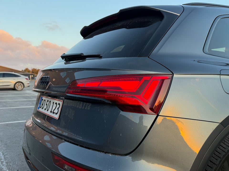 Audi Q5 50 TFSi e S-line quattro S-tr. 5d