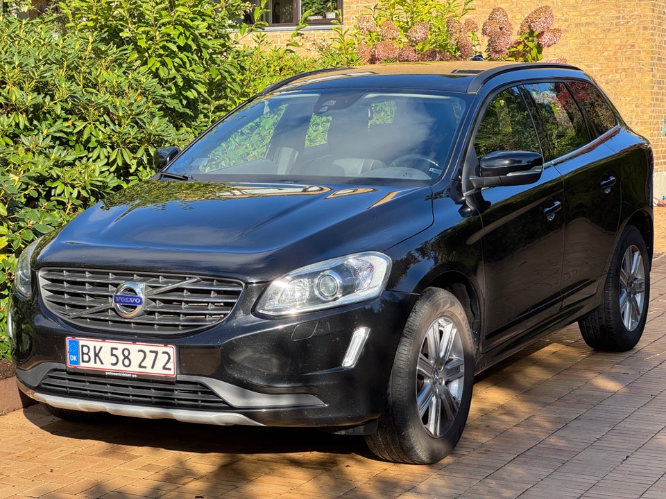 Volvo XC60 2,0 D4 190 Summum aut. 5d