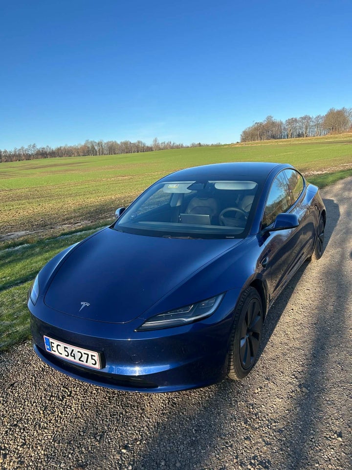 Tesla Model 3 Long Range AWD 4d